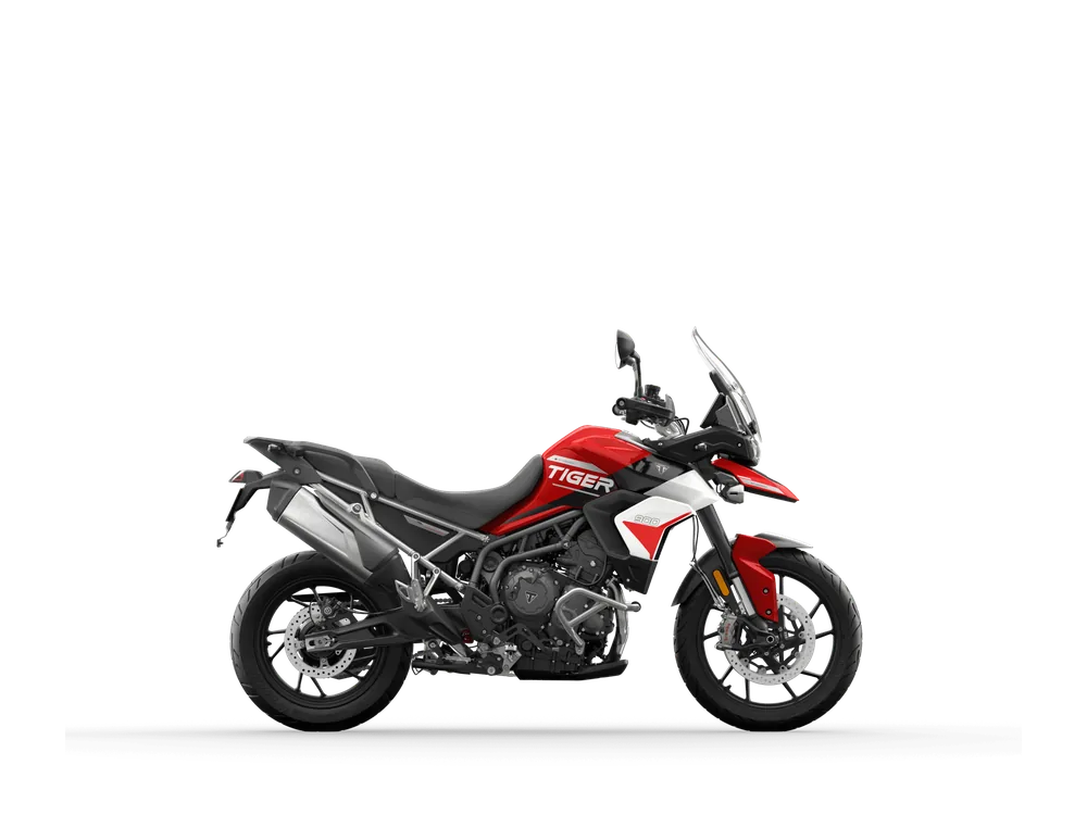 Triumph Tiger 900 GT Aragón Edition 2024 in Diablo Red / Phantom Black, right side studio photograph