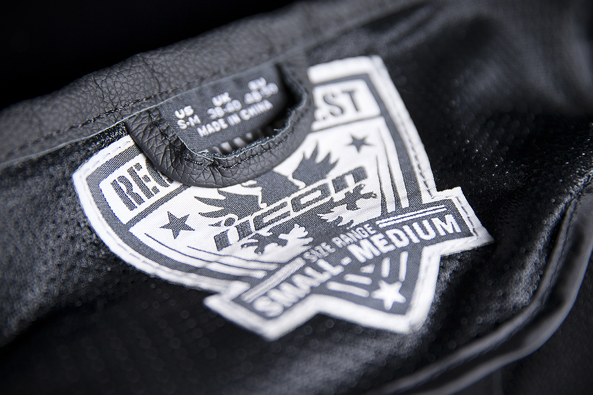 Regulator™ D3O® Vest - Black