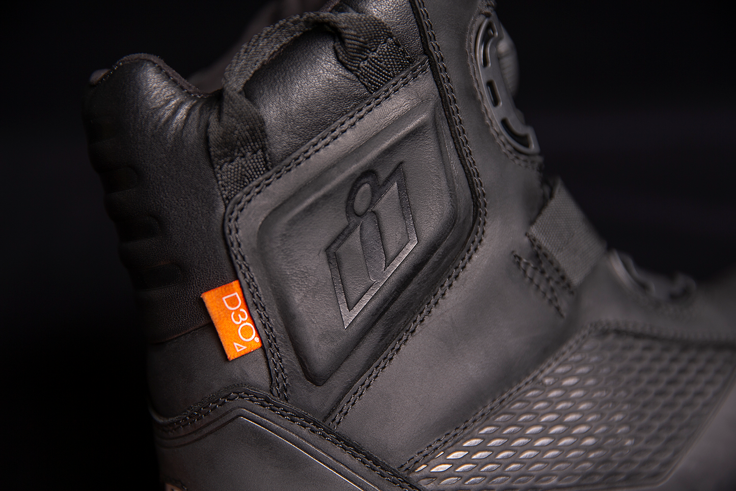 Stormhawk Boots - Black