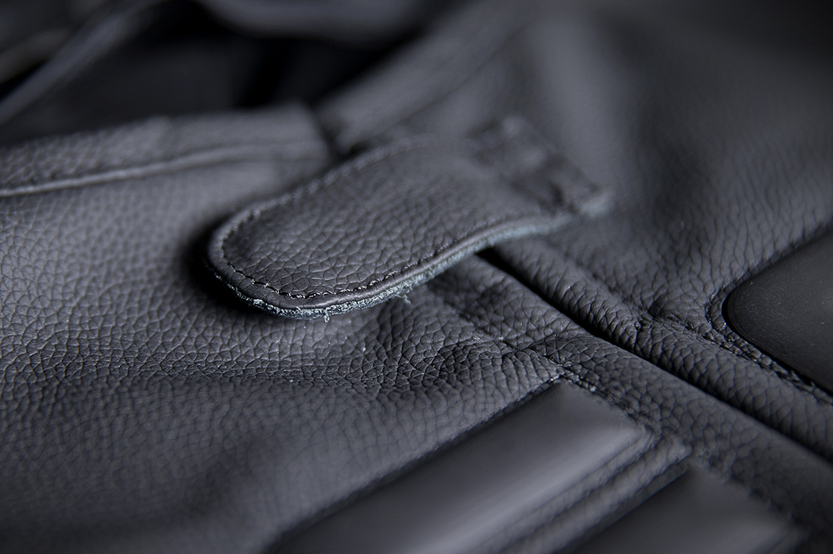 Regulator™ D3O® Vest - Black