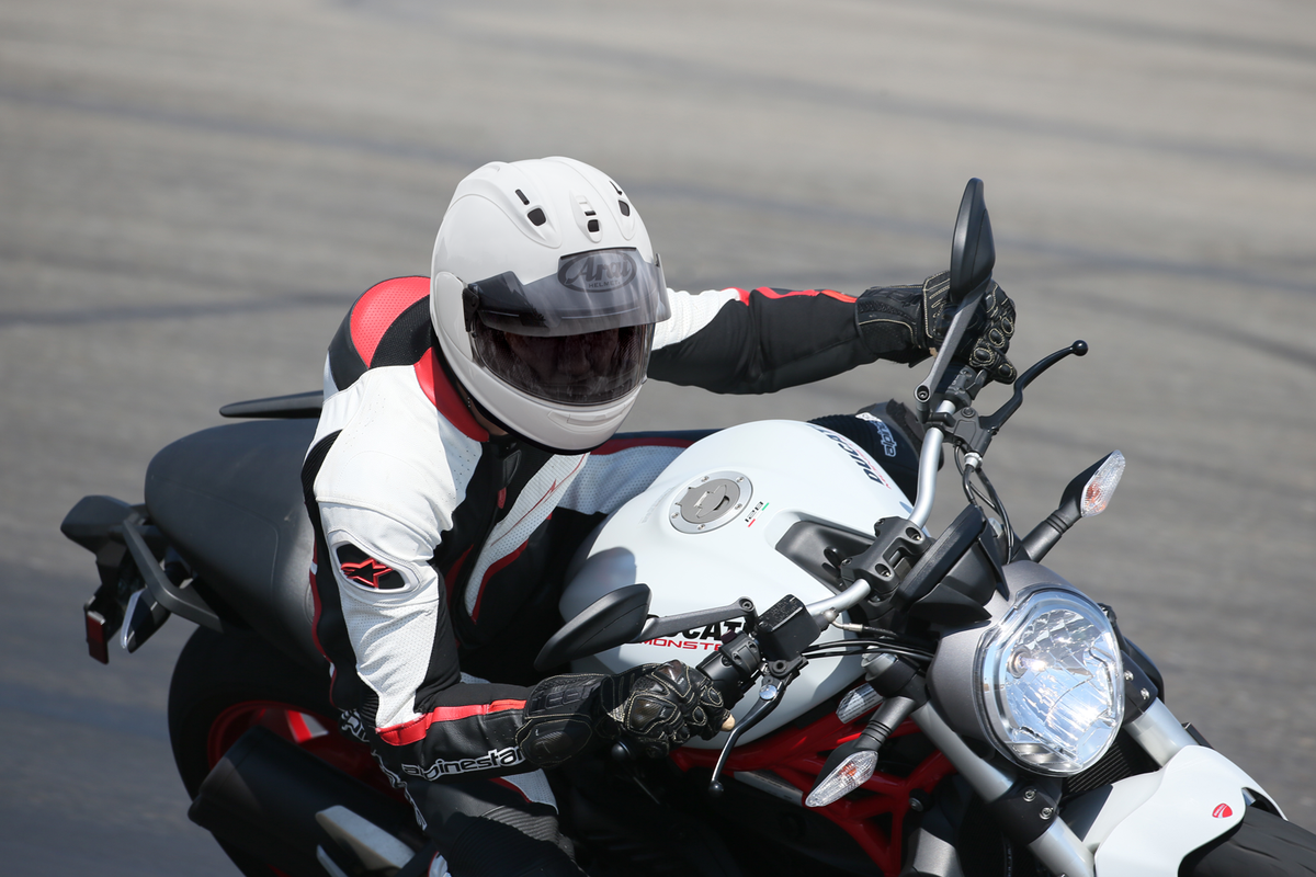 Arai Corsair-X Helmet in White