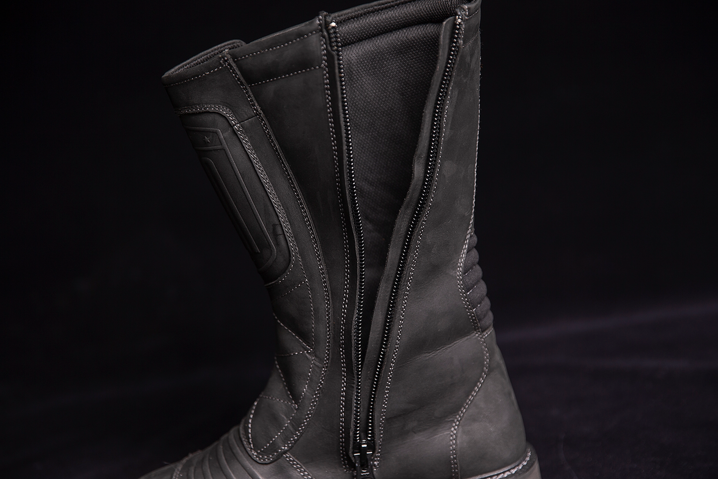 Elsinore 2™ Boots - Black