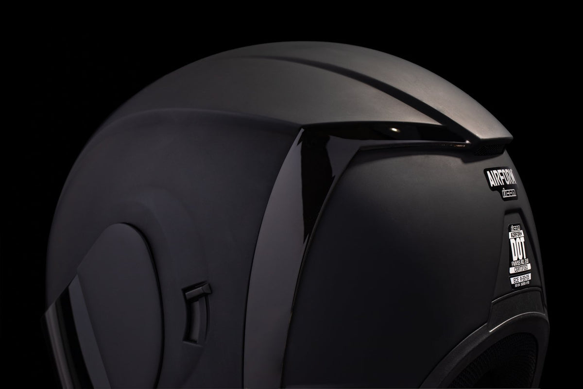 ICON Airform™ Dark Helmet