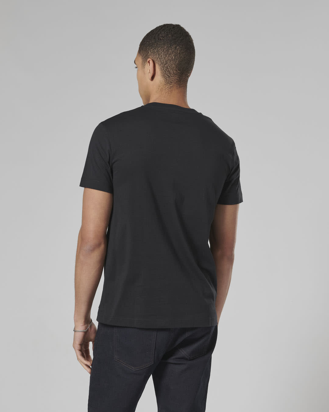 Helston Tee Jet Black / Bone