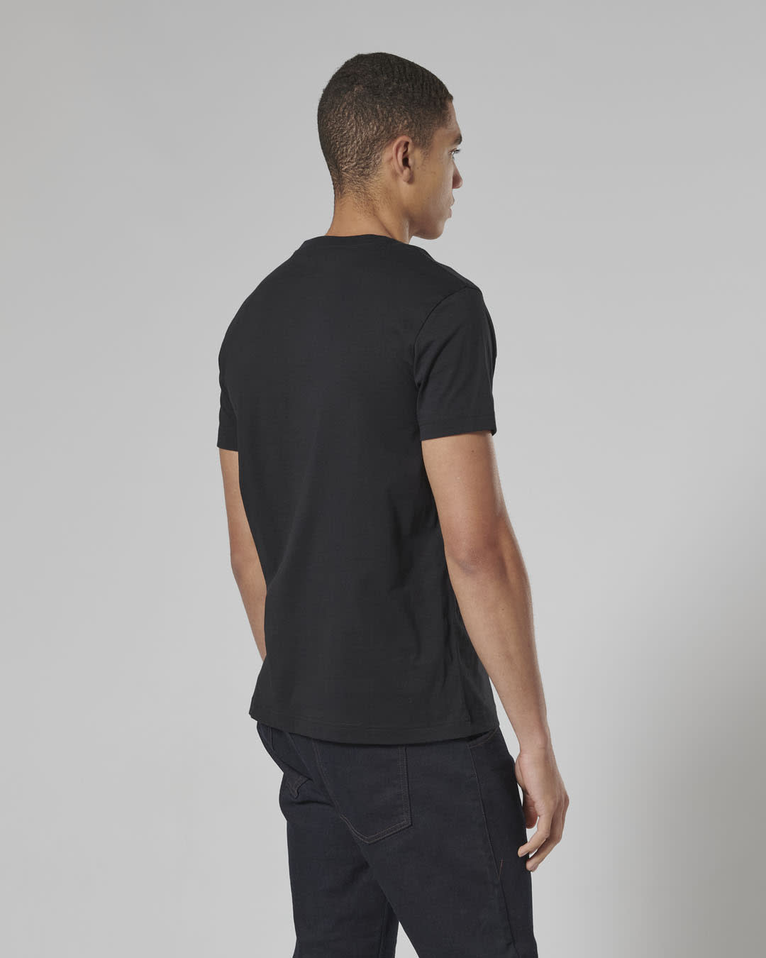 Helston Tee Jet Black / Bone