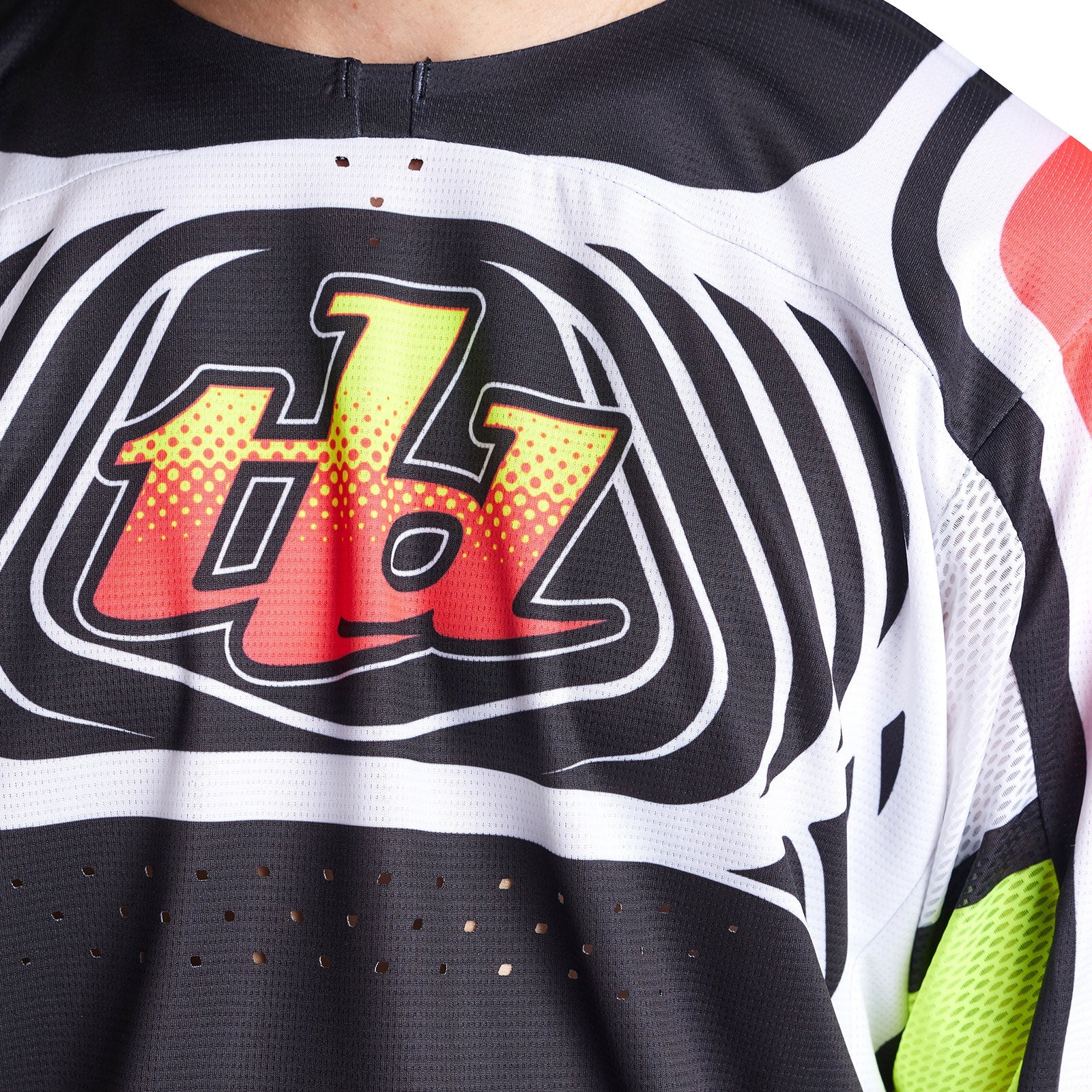 SE Pro Jersey Wavez Black / Multi