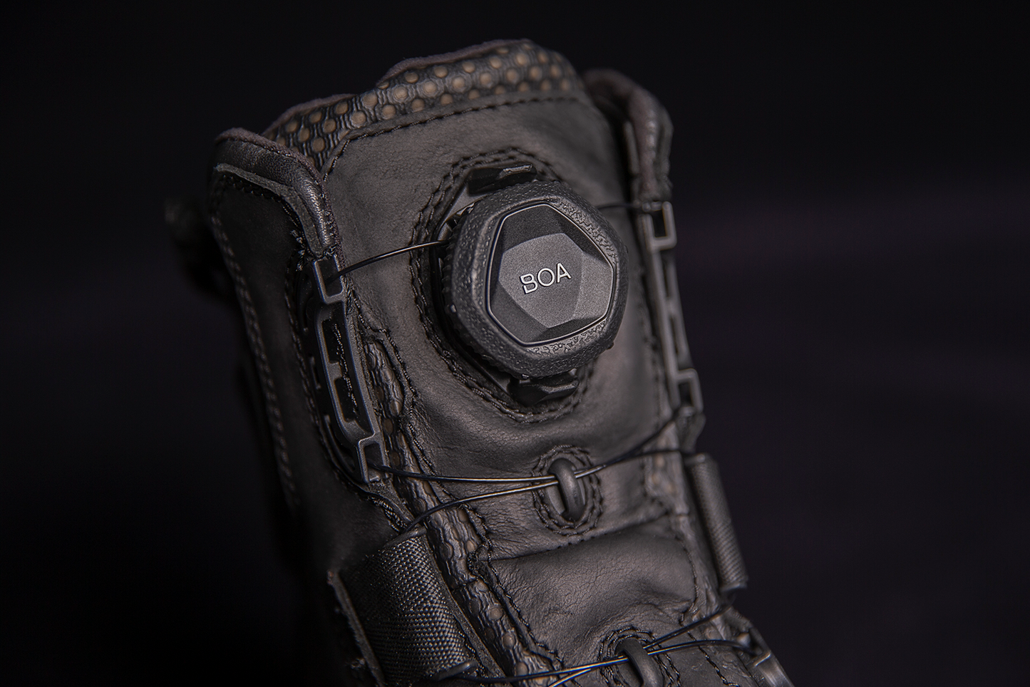 Stormhawk Boots - Black