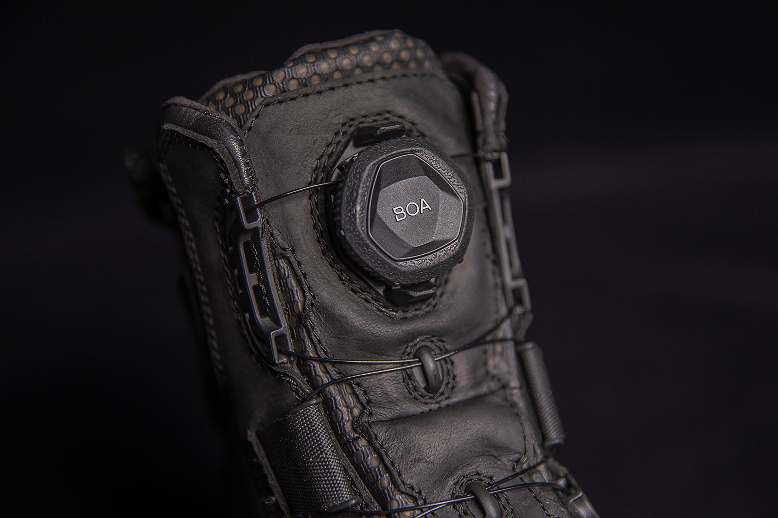 Stormhawk Boots - Black