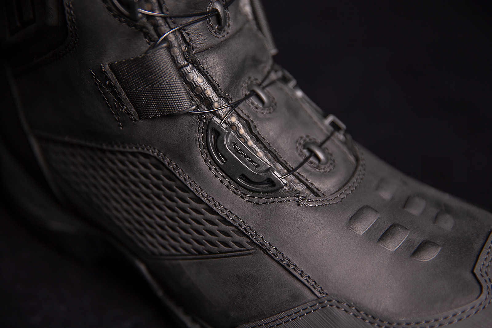 Stormhawk Boots - Black