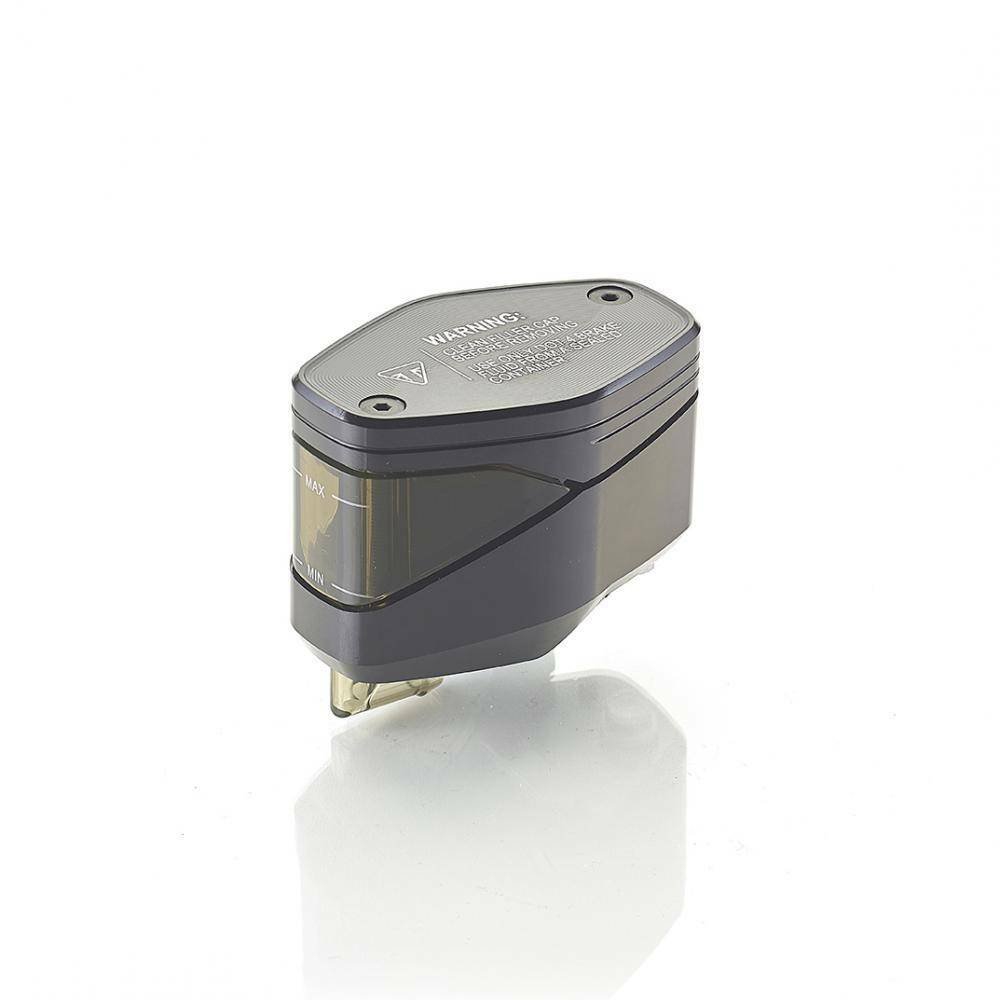 Front brake reservoir